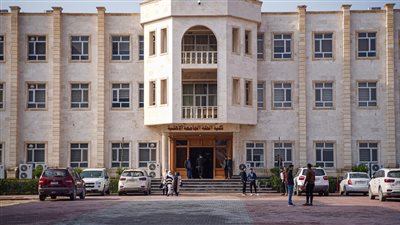 كل ما تريد معرفته عن كلية الحلة الجامعة