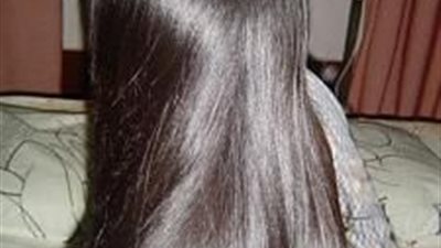 استخدام زيت الخروع للحصول على شعر مثل الحرير