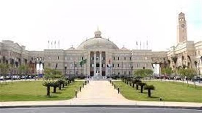 كل ما تريد معرفته عن جامعة القاهرة الفرع الدولي