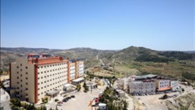 كل ما تريد معرفته عن جامعة الأندلس للعلوم الطبية