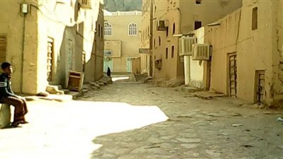 مديرية حورة ووادي العين أرض النخيل والخضرة