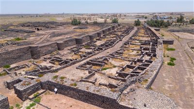 فيد مدينة تاريخية في الشنان