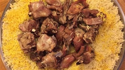 كل ما تريد معرفته عن مندي اللحم بالبرميل: طبق شهي وسهل التحضير