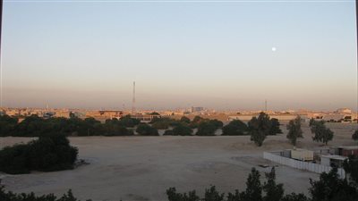 أبو حليفة منطقة ساحلية خلابة في الكويت