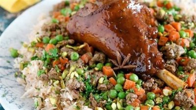 أوزي طبق عربي شهي وغني بالفوائد