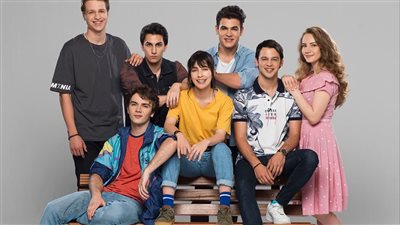 قصة مسلسل الحب الاول