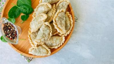 سمبوسة التونة طبق شهي وسهل التحضير