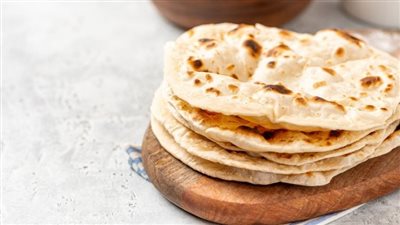 خبز التنور طبق شهي وسهل التحضير