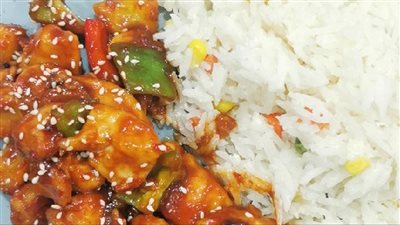 دجاج وأرز صيني طبق لذيذ وسهل التحضير