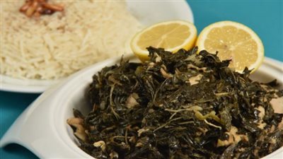 الملوخية السورية  طبق لذيذ وغني بالفوائد