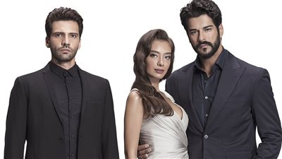 قصة مسلسل حب اعمى