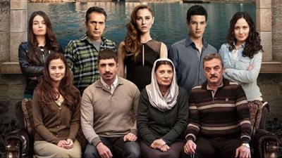 قصة مسلسل ورد وشوك