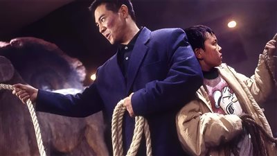 قصة فيلم My Father is a Hero