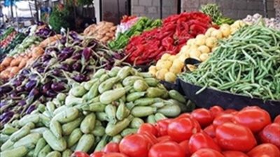 المنخفض الجوي والأعياد يرفعان أسعار الخضار في دمشق 40%