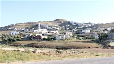 قرية المشاقيق في المفرق