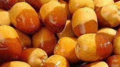 الفرق بين الرطب والتمر