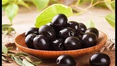 طريقة تمليح الزيتون الأسود