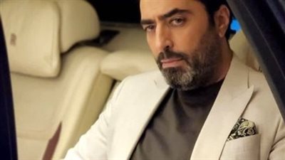 من هي زوجة باسم ياخور ؟