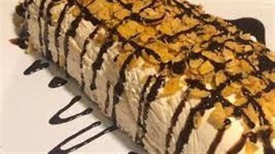 حلى بالآيس كريم لذيذ ومنعش