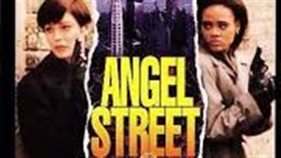 قصة فيلم Angel Street