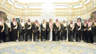 عدد افراد اسرة ال سعود