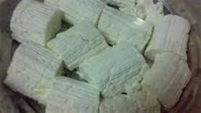 عمل الجبنة القديمة