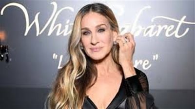 سارة جيسيكا باركر ممثلة كوميدية ومصممة أزياء وشخصية تلفزيونية أمريكية