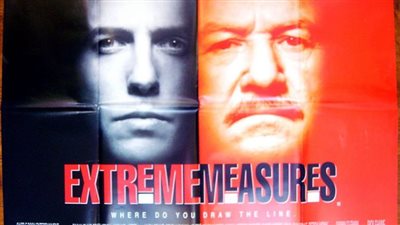 قصة فيلم Extreme Measures