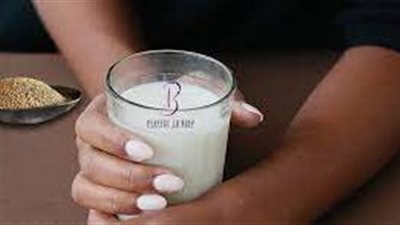 شرب اللبن والخميرة