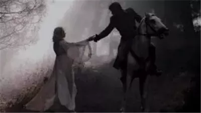 رواية مكرم جميع الفصول بقلم سولييه نصار