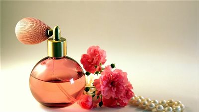 أفضل عطر صيفي نسائي 2023