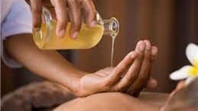 أفضل زيت للمساج: فوائده وكيفية اختياره