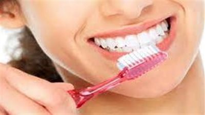  أفضل طريقة لتنظيف الأسنان: رحلة نحو ابتسامة صحية وجميلة