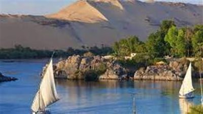 اين يصب نهر النيل