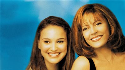قصة فيلم Anywhere But Here