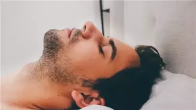  أساليب يمكن اتباعها للتغلب على الشخير