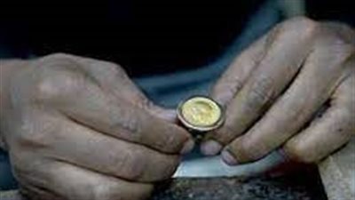 الذهب: من الصخور إلى المجوهرات