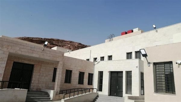 موقع أيام نيوز
