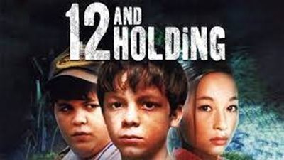 قصة فيلم 12 and Holding