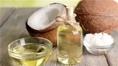 فوائد تناول ملعقتين من زيت جوز الهند بشكل يومي