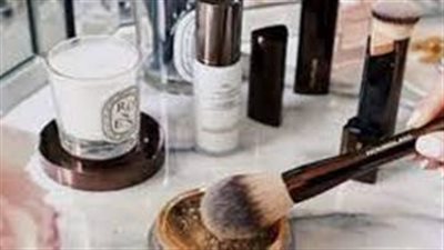 من ماذا يصنع المكياج؟ رحلةٌ داخلَ مكوناتِ عالمٍ من الألوانِ