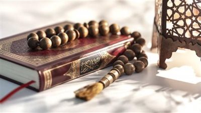 ما هي السور التي يستحب قراءتها يوم الجمعة ؟