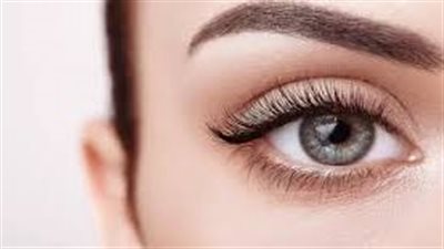 طرق تطويل الرموش: رحلةٌ نحو جمالٍ ساحر