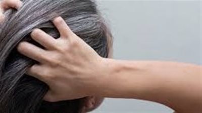 5 عوامل رئيسية تؤثر على ظهور الشيب