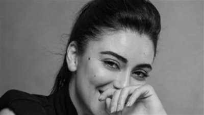 حلاوة بالحمصية.. نهى عابدين تثير الجدل بأغنية العتاولة