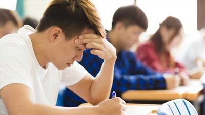 قصة الطلبة الأربعة الأذكياء