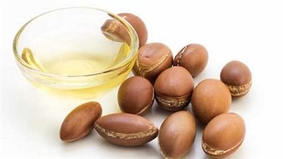 فوائد زيت الارغان للشعر