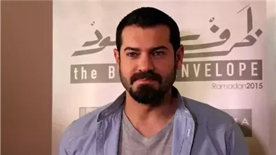 عمرو يوسف يتحدث عن بداياته