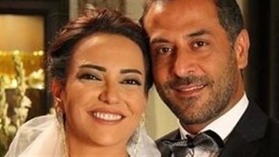  الفنانة أمل عرفة تسأل طليقها على الهواء