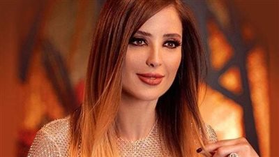 أول ظهور علني لطليق وفاء الكيلاني الذي غير ديانته للزواج منها